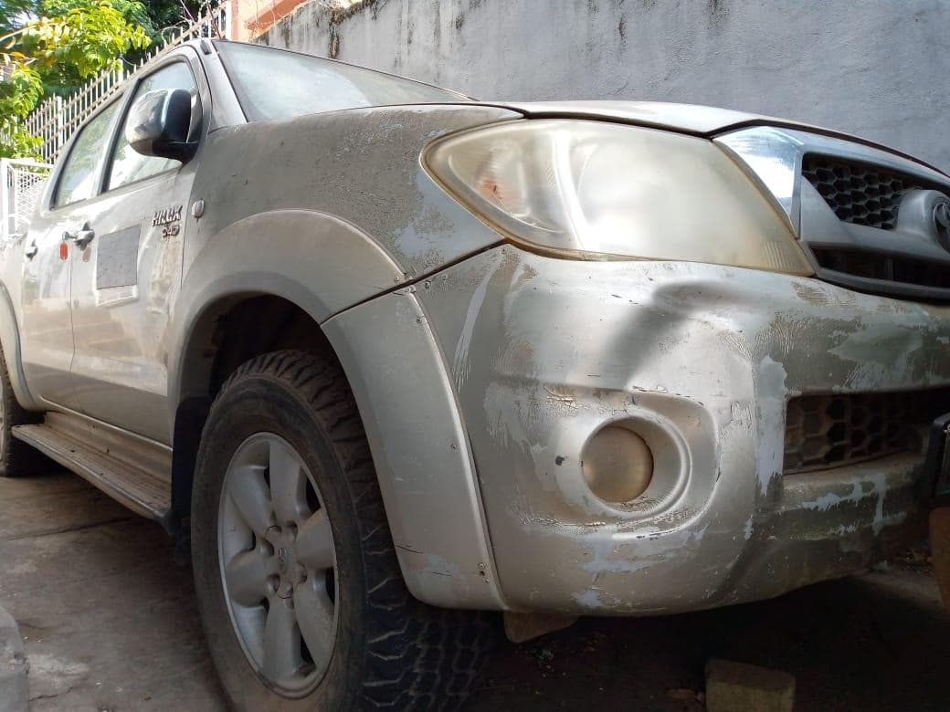 TOYOTA HILUX D4D · — imagem 9