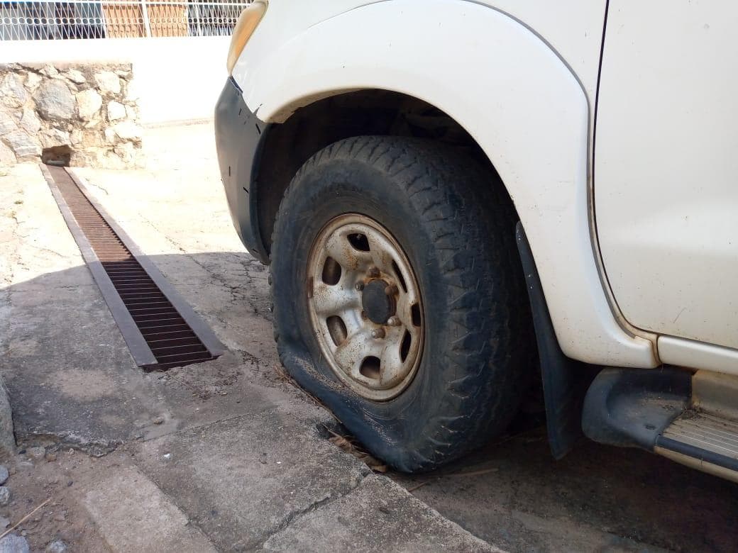TOYOTA HILUX D4D · — imagem 9