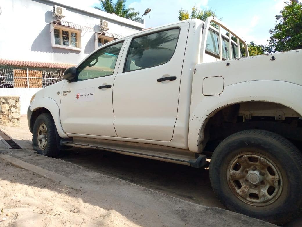 TOYOTA HILUX D4D · — imagem 3