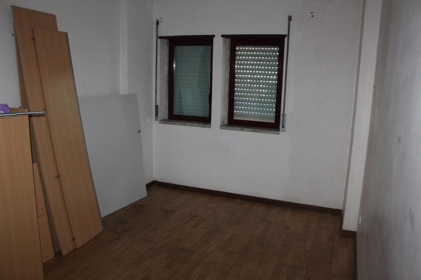 1/2 Apartamento T1 · Lugar de Garagem · Sintra — imagem 8