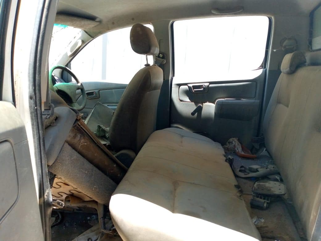 TOYOTA HILUX D4D · — imagem 12
