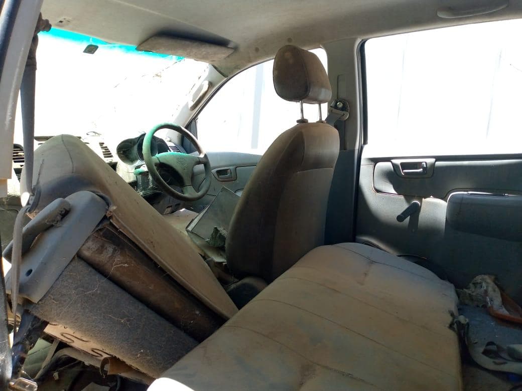 TOYOTA HILUX D4D · — imagem 13