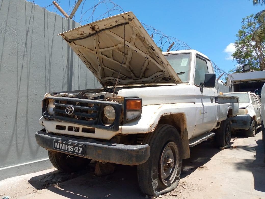Toyota Land Cruiser · — imagem 9