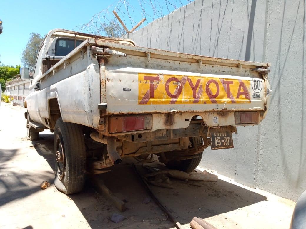 Toyota Land Cruiser · — imagem 11