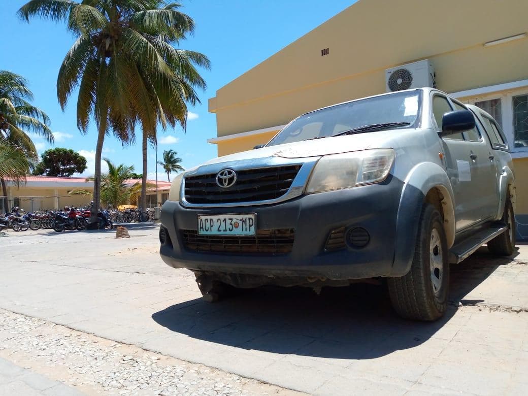 TOYOTA HILUX · — image 13