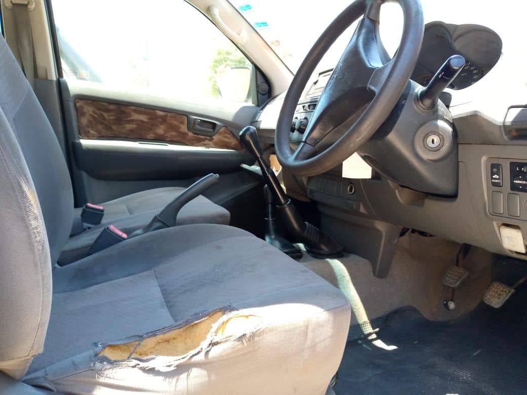 TOYOTA HILUX · — image 16