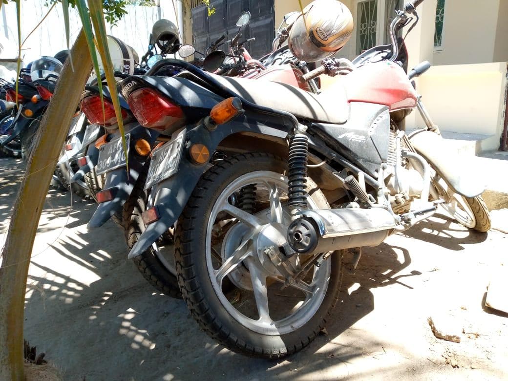 Honda CB125-D · — imagem 5