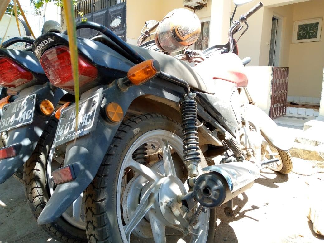 Honda CB125-D · — imagem 6