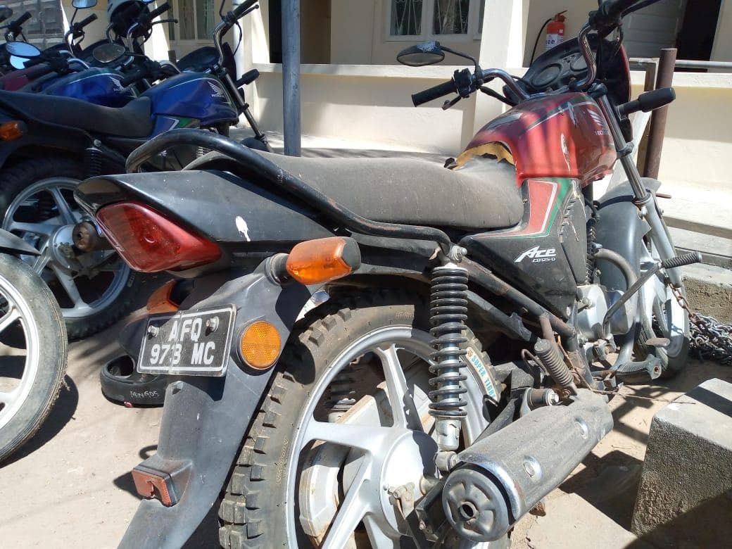 Honda CB125-D · — image 3