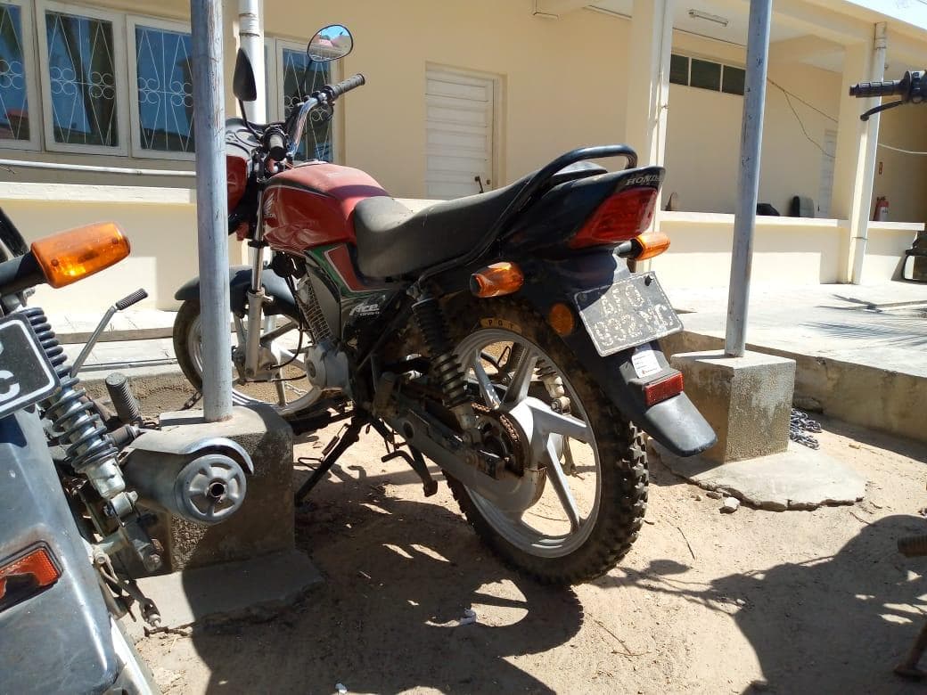 Honda CB125-D · — imagem 3