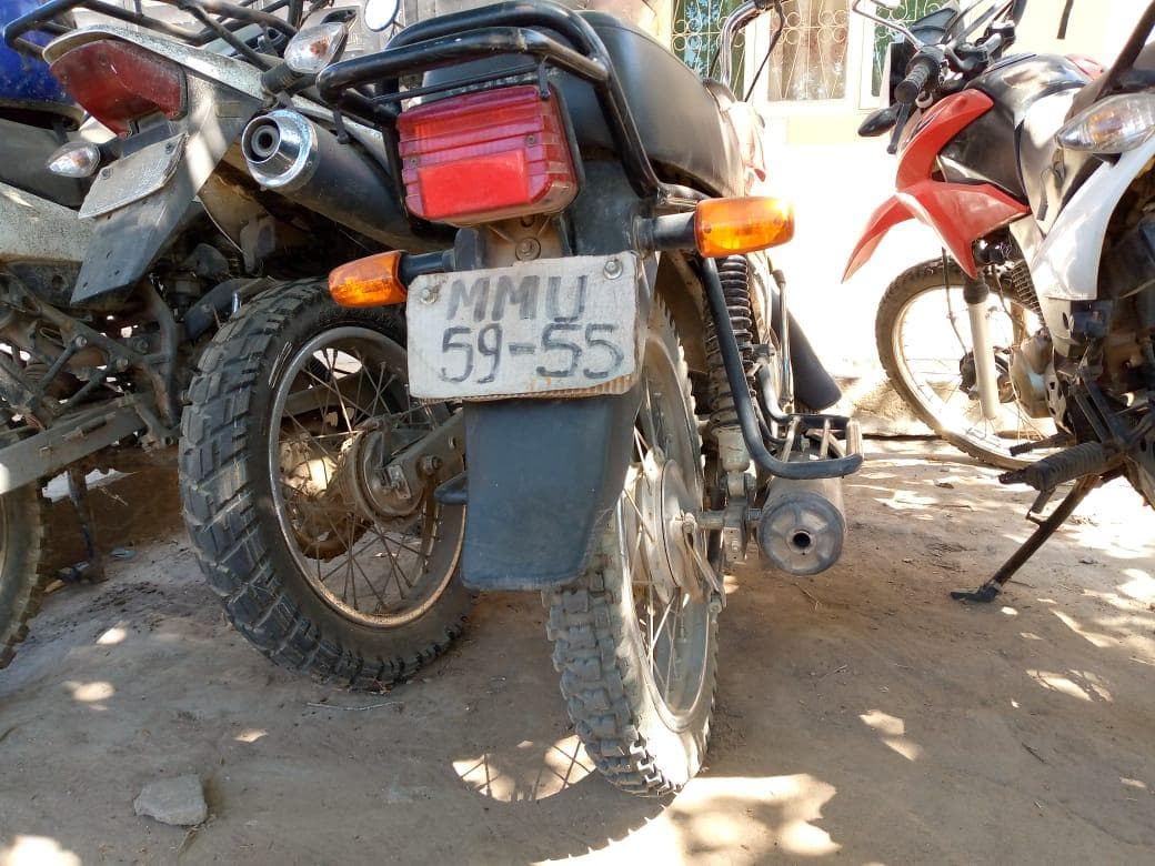 Honda CB125-D · — imagen 4