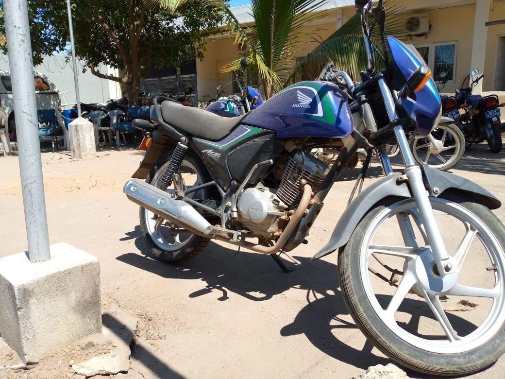 Honda CB125-D · — image 3