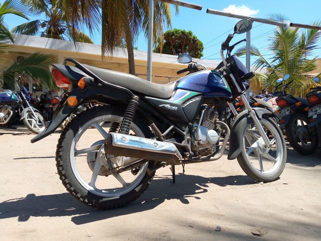 Honda CB125-D · — imagen 3
