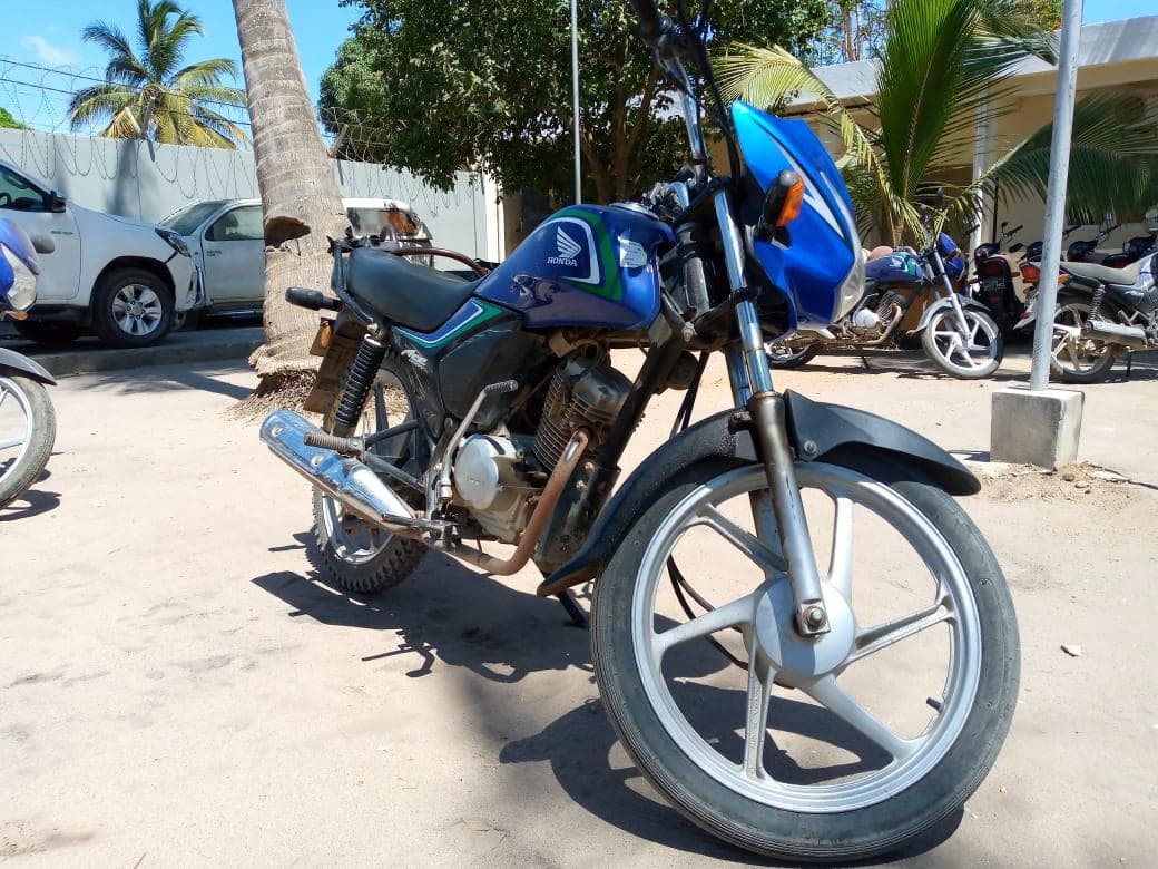 Honda CB125-D · — imagen 3