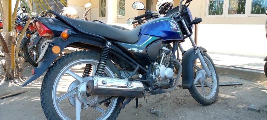 Honda CB125-D · — imagem 1