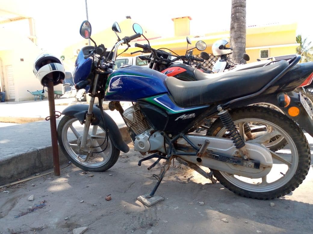 Honda CB125-D ·