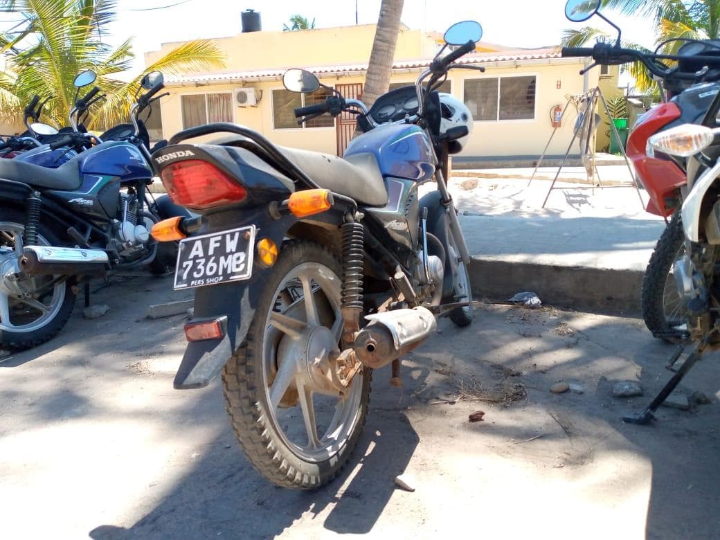 Honda CB125-D · — imagen 2
