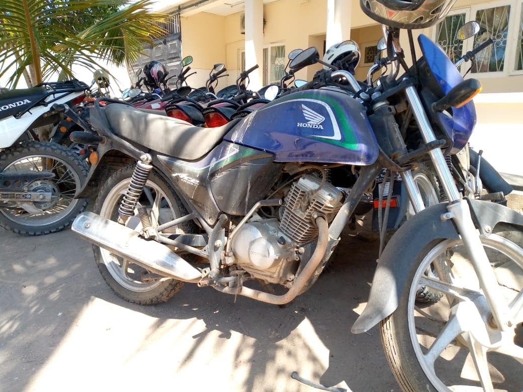 Honda CB125-D ·