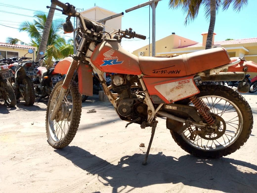 Honda XL 125 · — imagem 3
