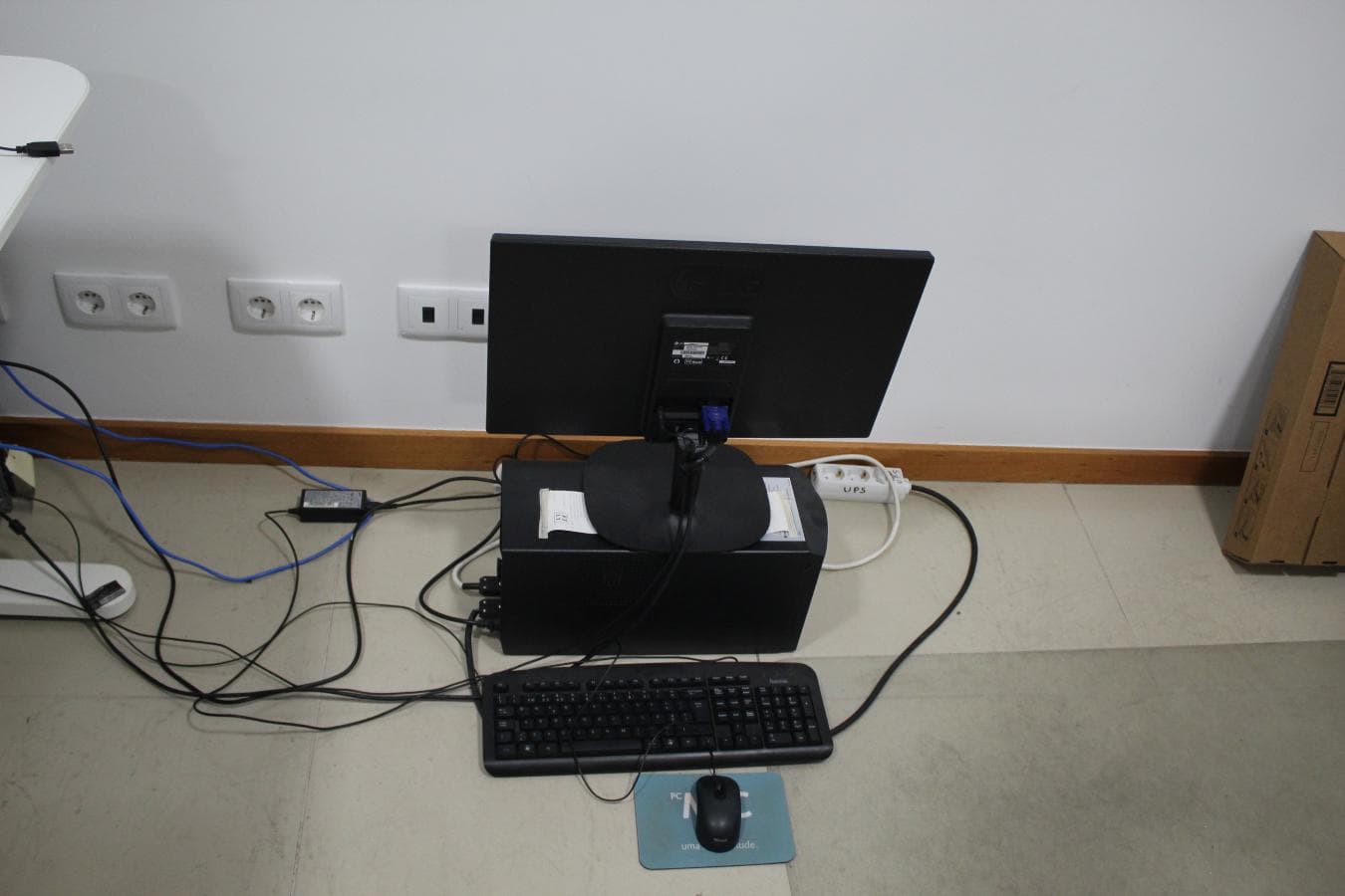 Material Diverso e Equipamento de Escritório — imagem 17