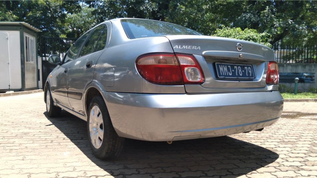 Nissan Almera · — imagen 4