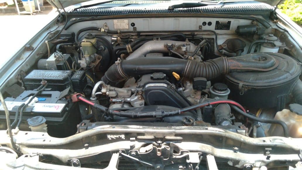 Toyota Hilux · — image 15