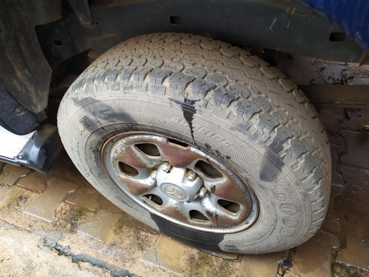 Toyota Hilux · — image 7