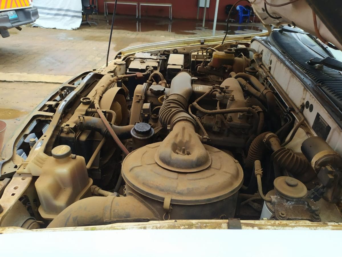 Toyota Hilux  · — imagem 18