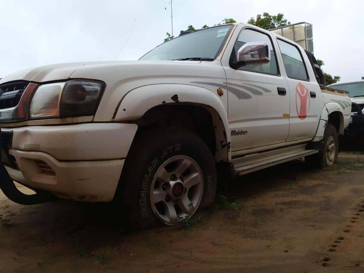 Toyota Hilux  · — imagem 26