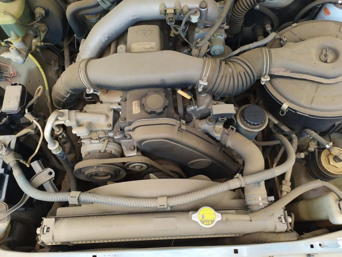 Toyota Hilux · — imagem 18