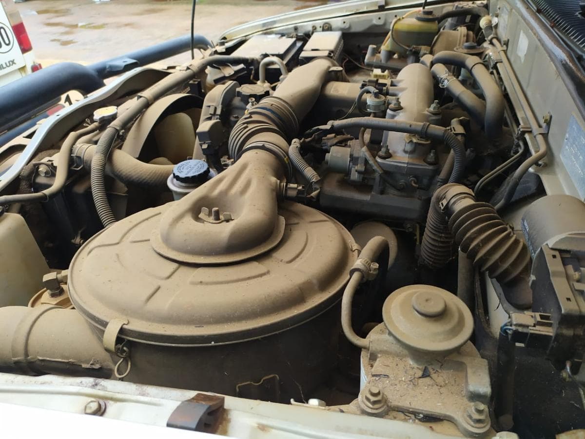 Toyota Hilux · — imagem 25