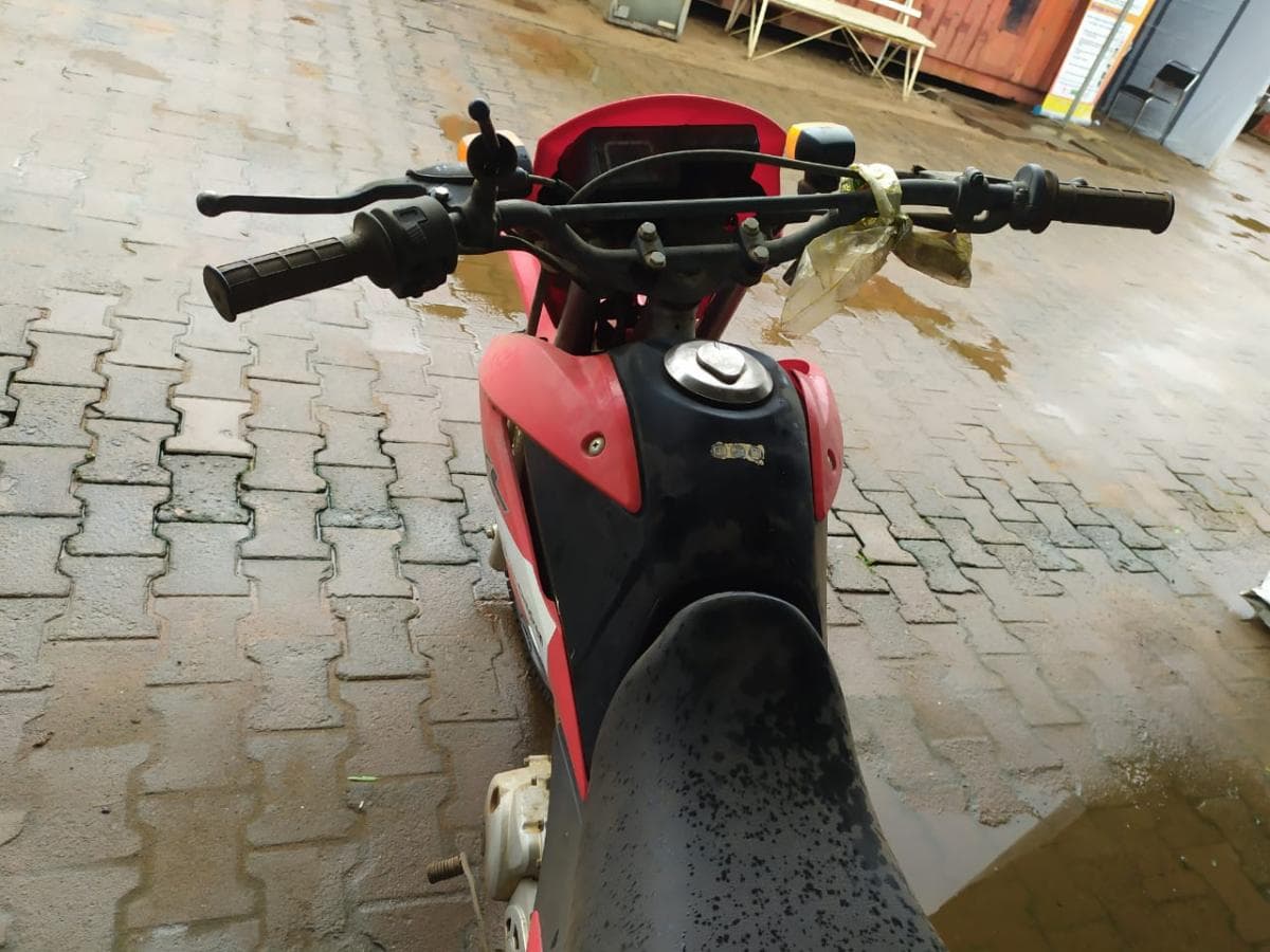 Honda XL · — imagem 9