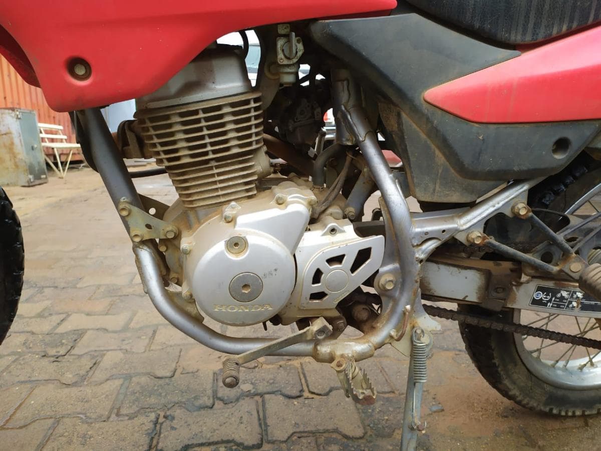 Honda XL · — imagem 5
