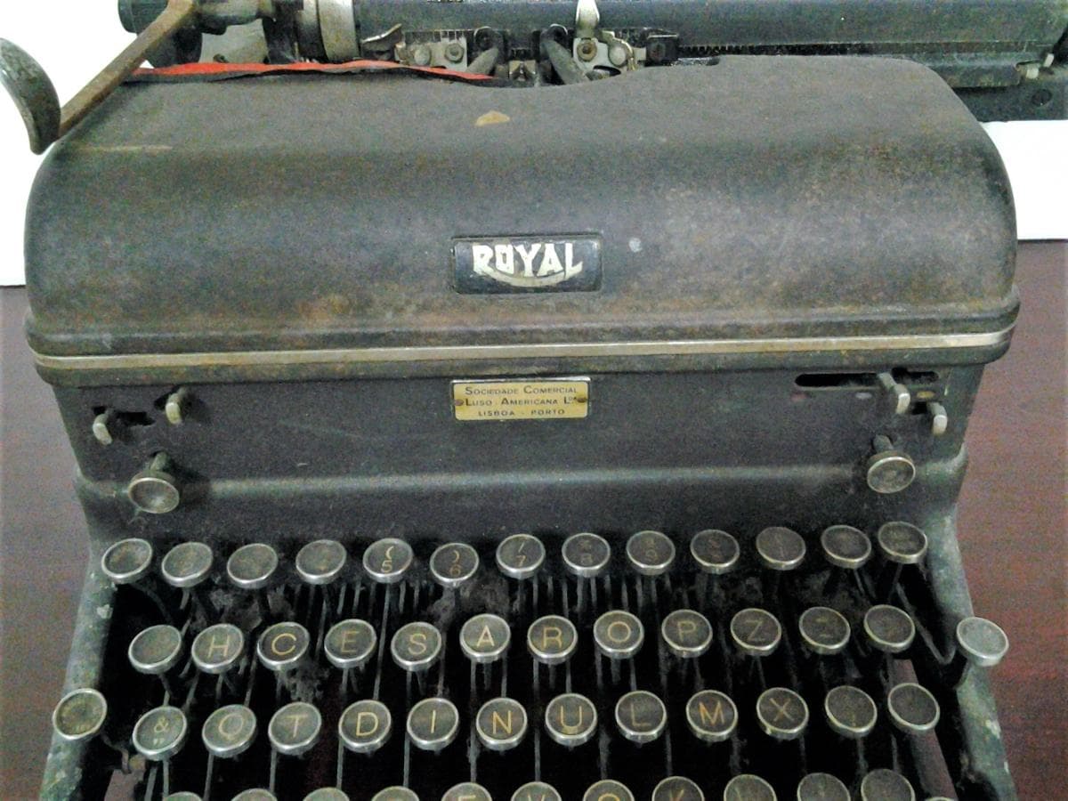 Máquina Escrever Royal — imagen 4
