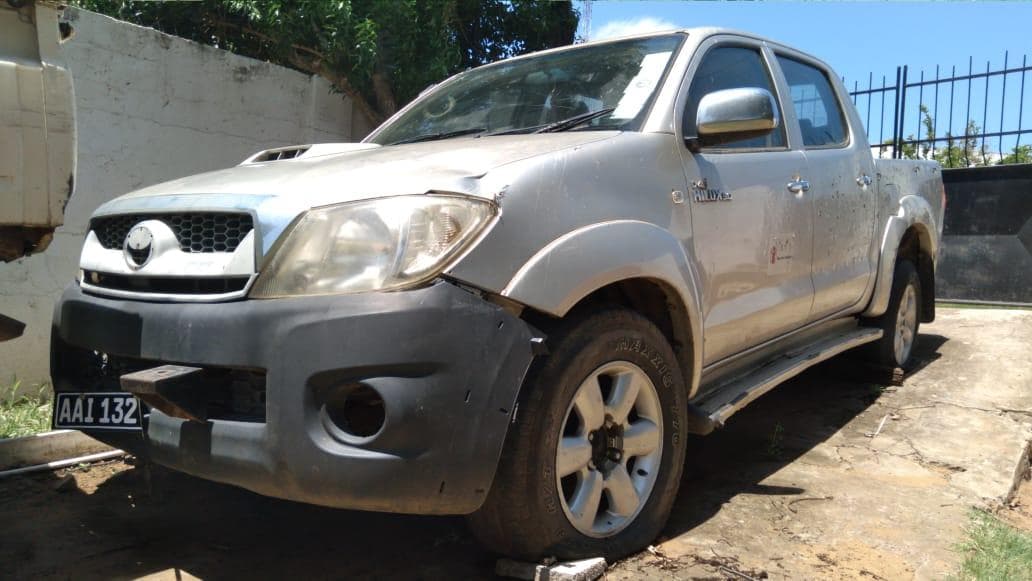 TOYOTA HILUX D4D ·