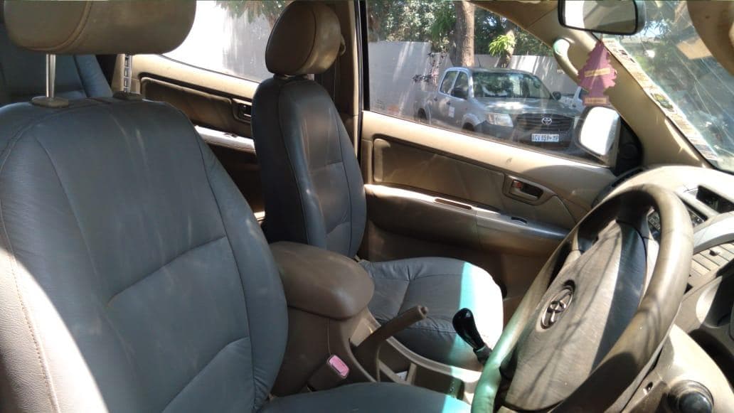 TOYOTA HILUX D4D · — imagen 11