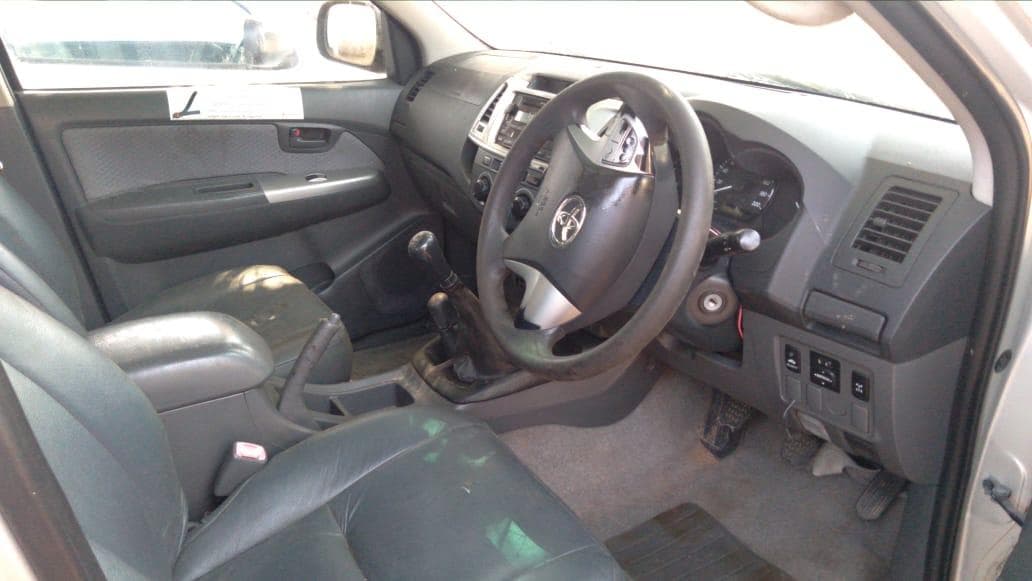 Toyota Hilux  · — imagem 4