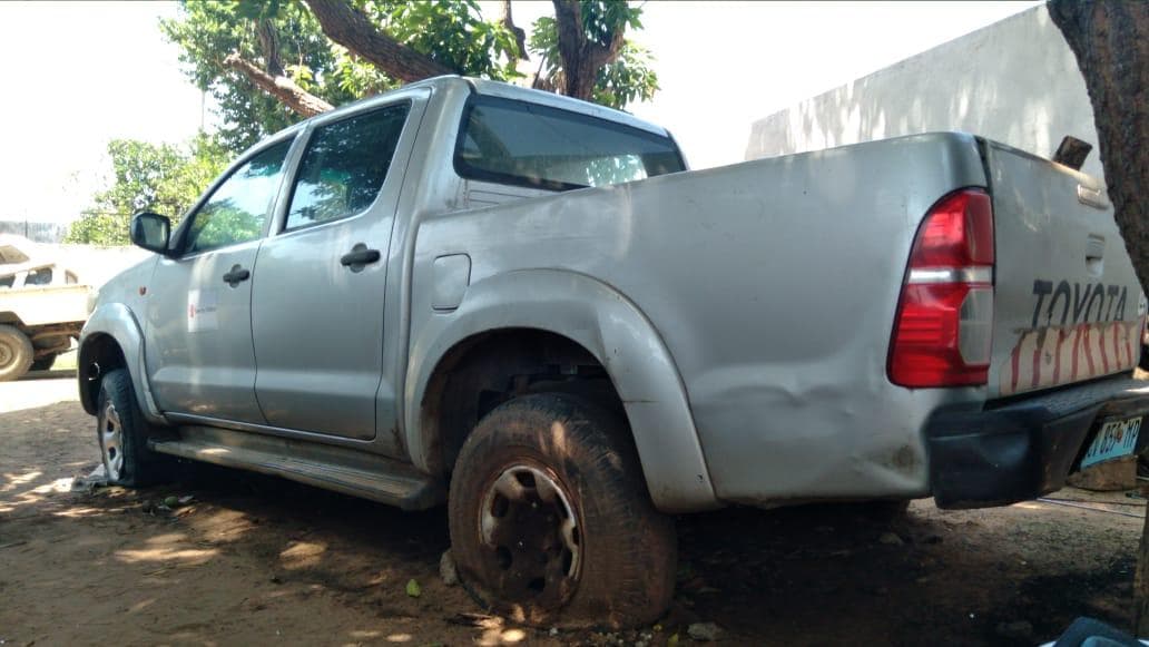 Toyota Hilux  · — imagem 17