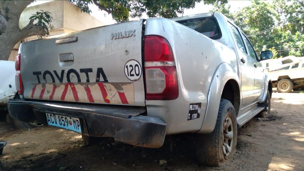 Toyota Hilux  · — imagem 18