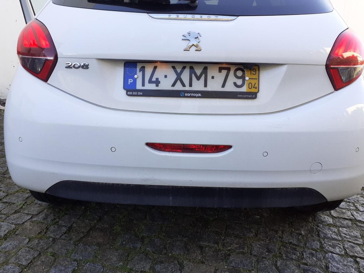 Peugeot 208 · Ano 2019 — image 20