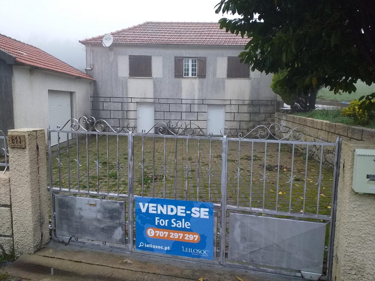 Moradia V4 + Terreno · Paredes de Coura — imagem 33