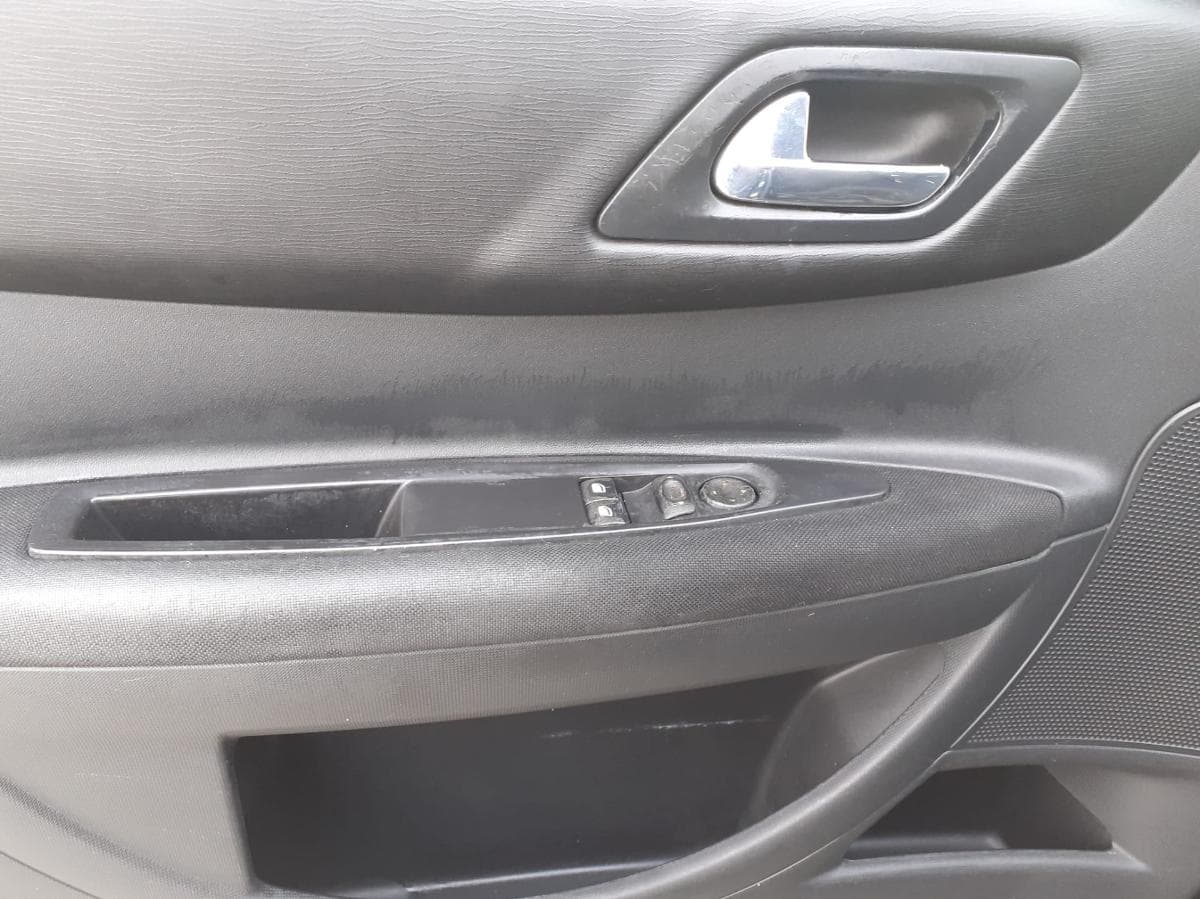 Citroën C4 · Ano 2006 — image 9