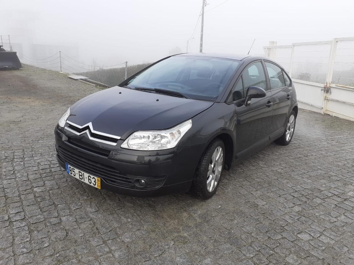Citroën C4 · Ano 2006 — image 1