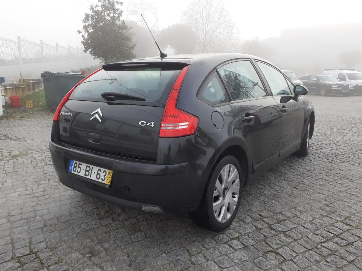 Citroën C4 · Ano 2006 — image 4