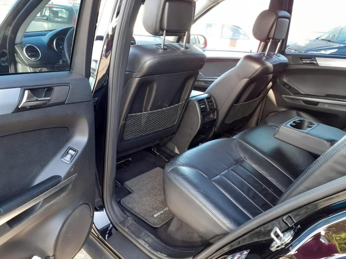 Mercedes-Benz ML 320 CDI · Ano 2006 — imagem 16