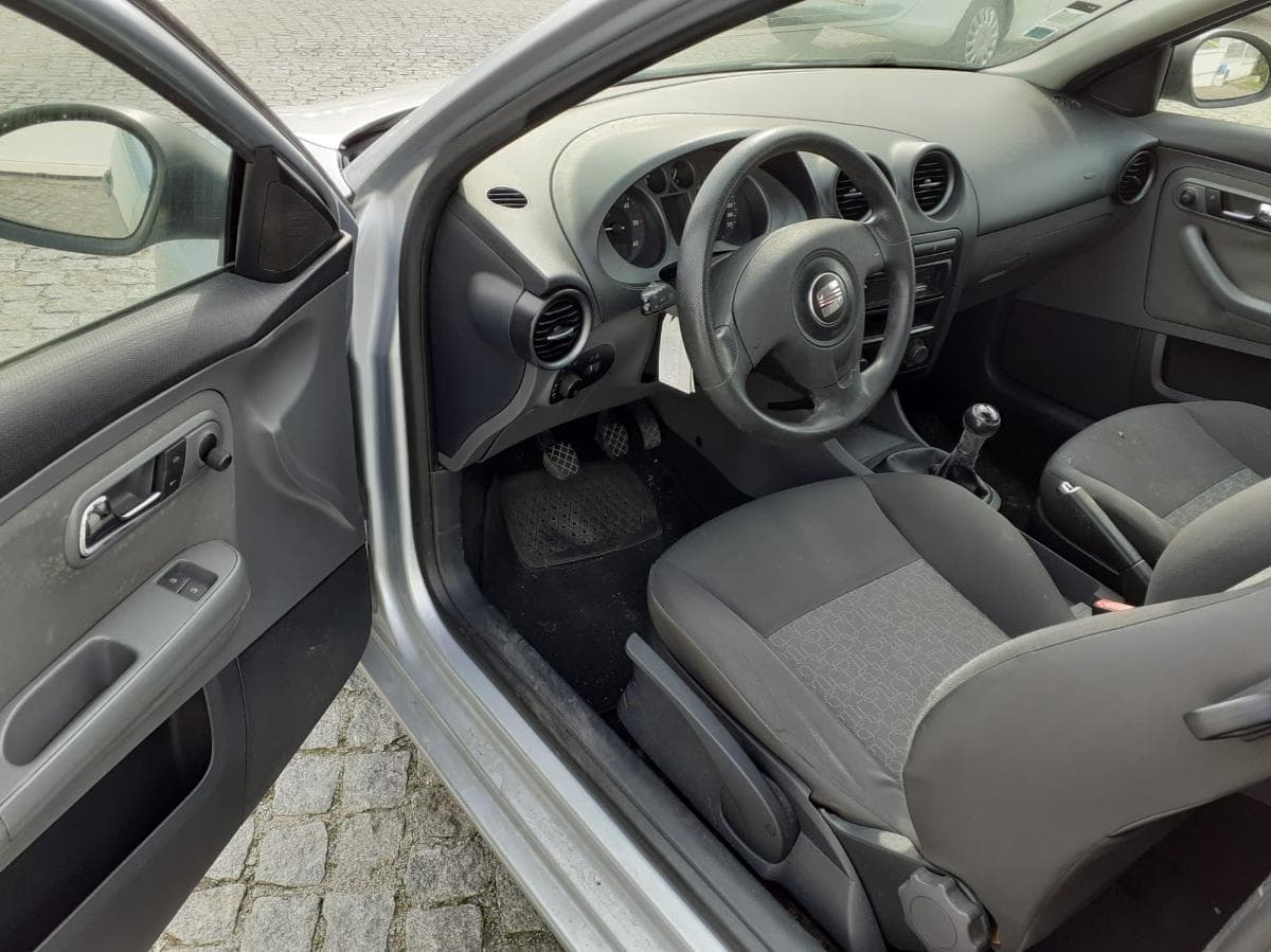 Seat Ibiza — image 7