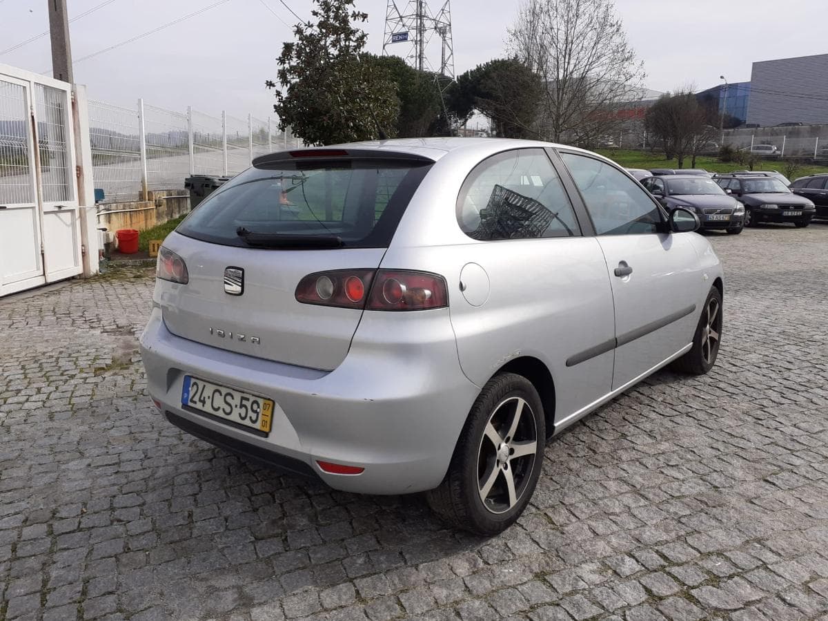 Seat Ibiza — image 4