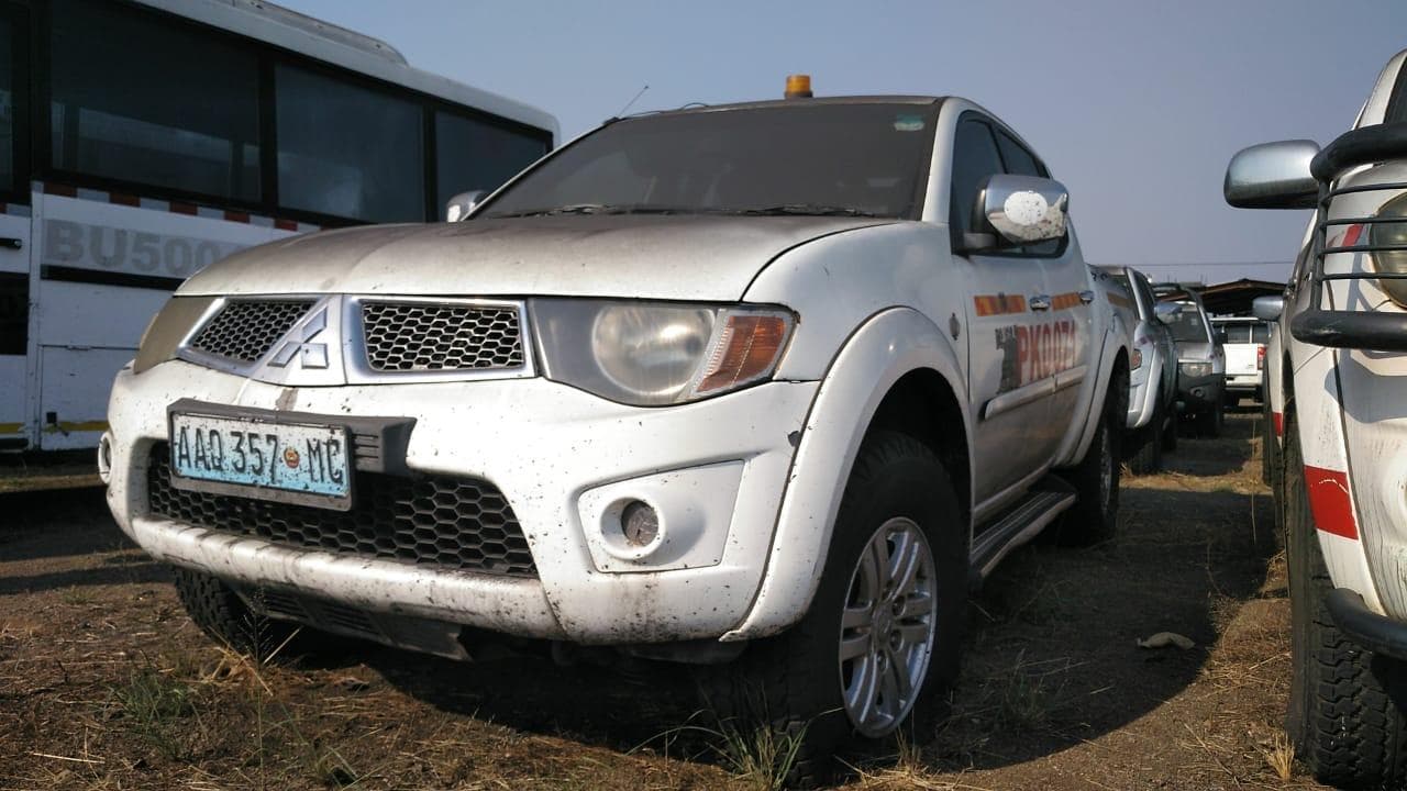 Mitsubishi L200 · — imagem 2