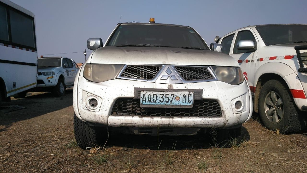 Mitsubishi L200 · — imagem 3