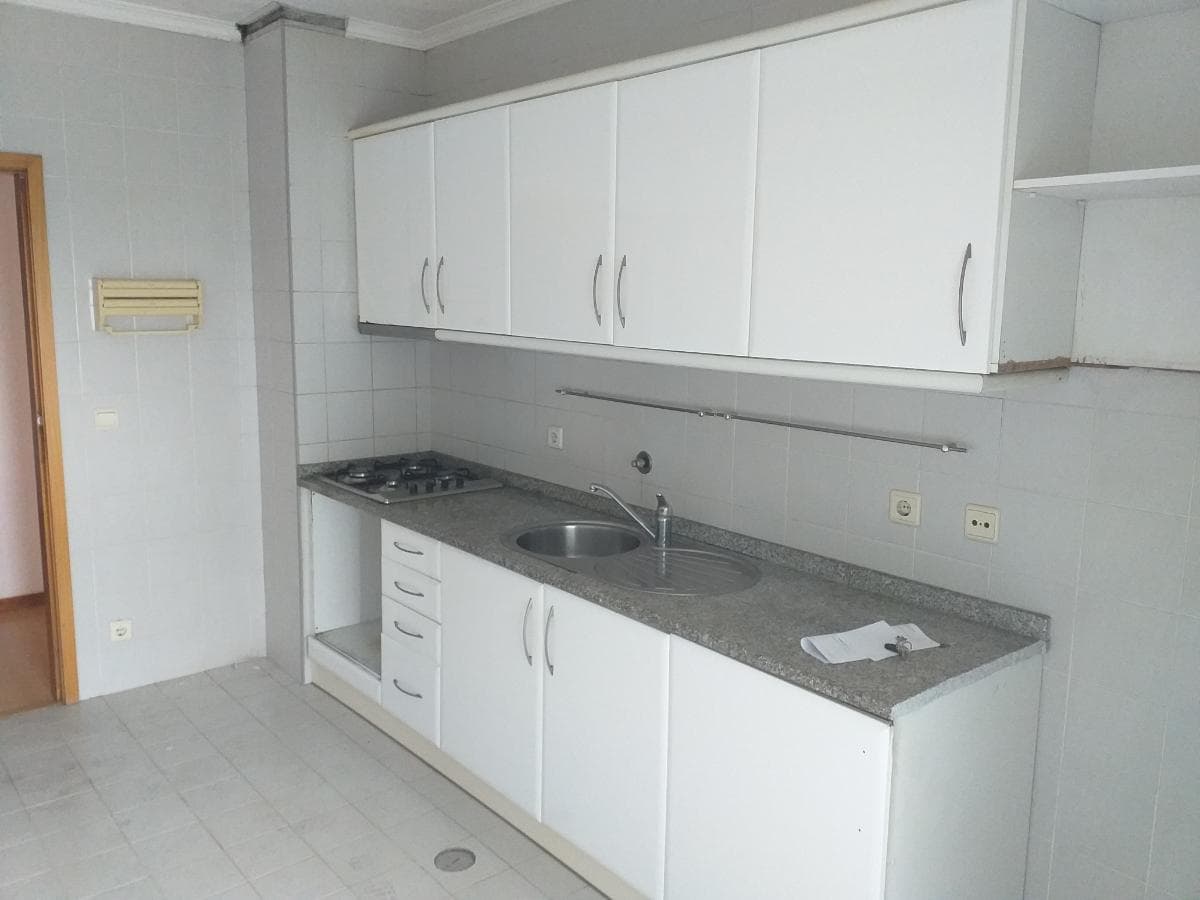 Apartamento T2 · Penafiel — imagen 2